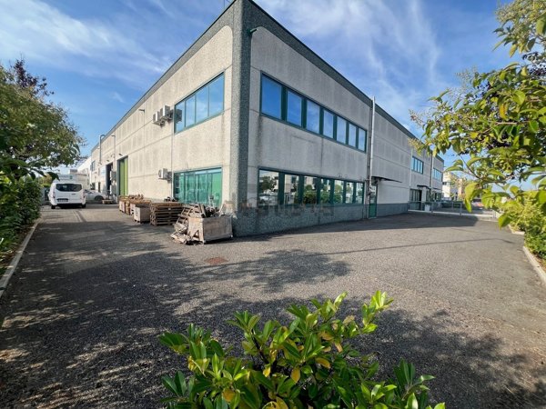 ufficio in vendita a Cesenatico in zona Villalta