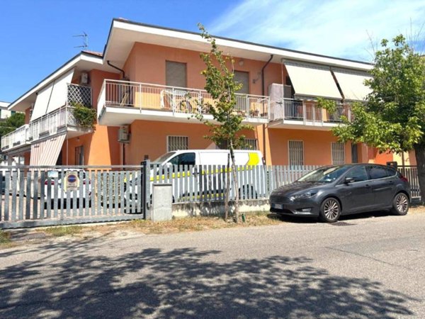 appartamento in vendita a Cesenatico in zona Valverde