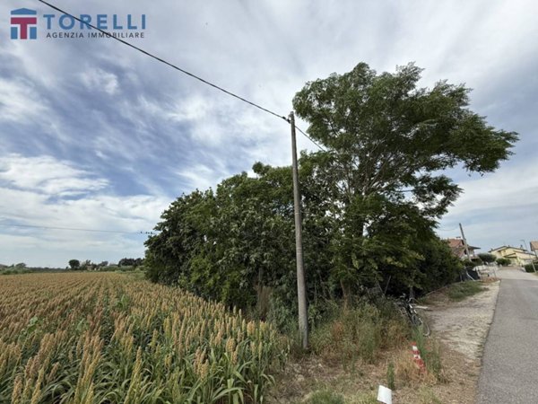 terreno edificabile in vendita a Cesenatico in zona Sala