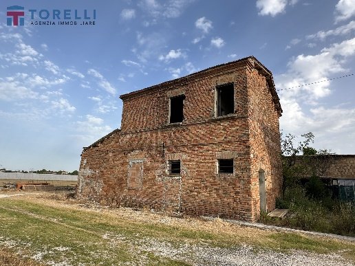 casa indipendente in vendita a Cesenatico in zona Sala
