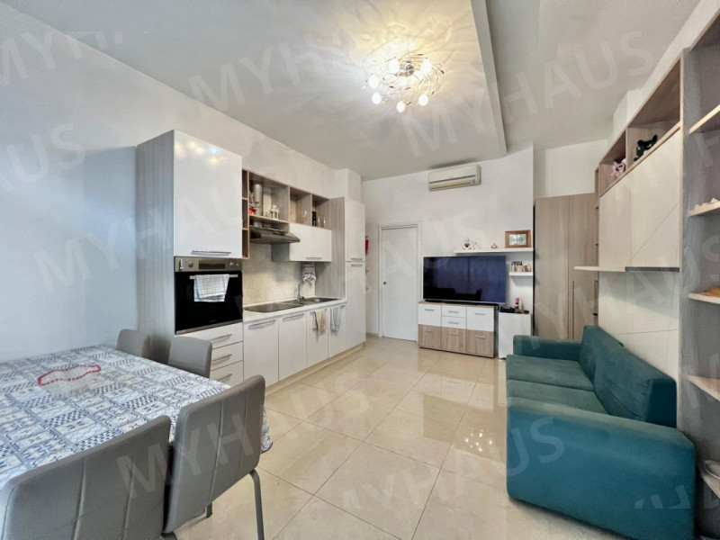 ufficio in vendita a Cesenatico in zona Valverde