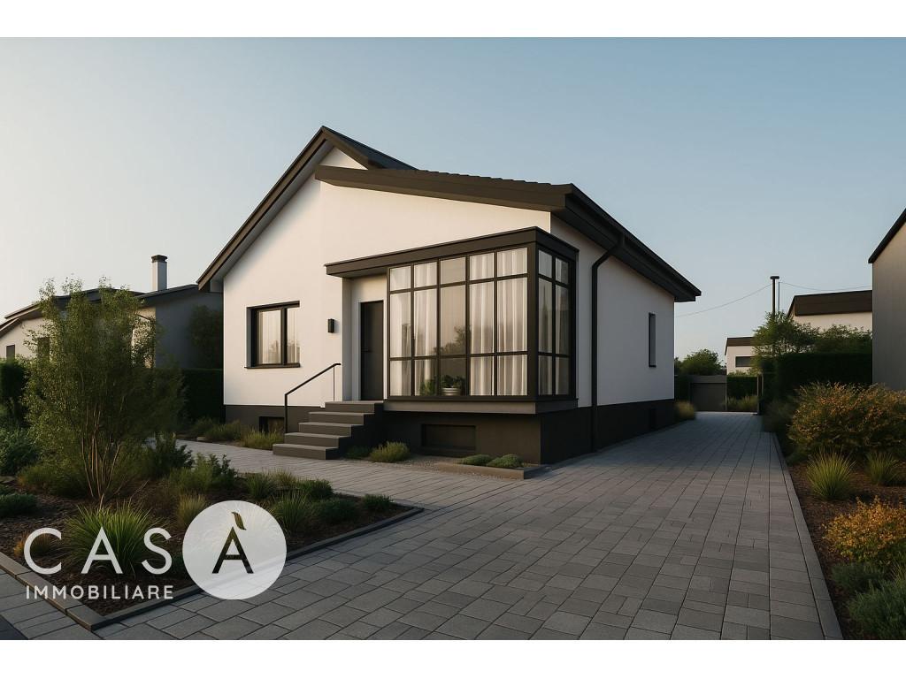 casa indipendente in vendita a Cesenatico in zona Sala