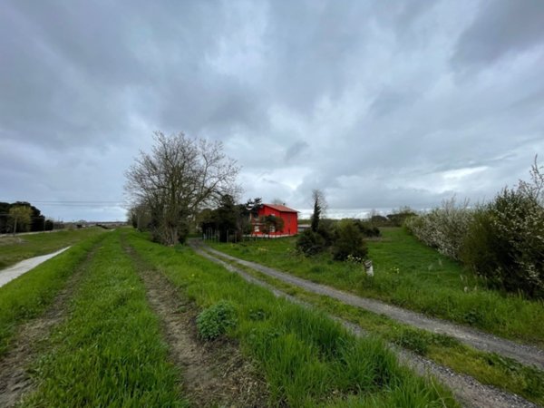 terreno agricolo in vendita a Cesenatico in zona Villamarina