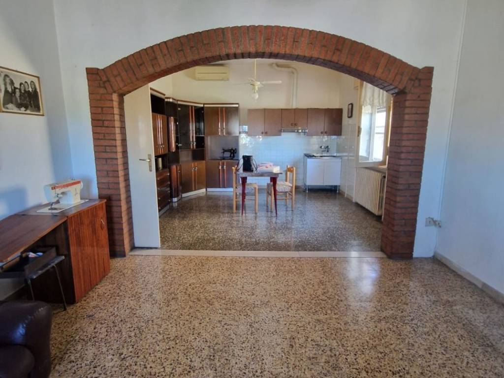 casa indipendente in vendita a Cesenatico in zona Sala