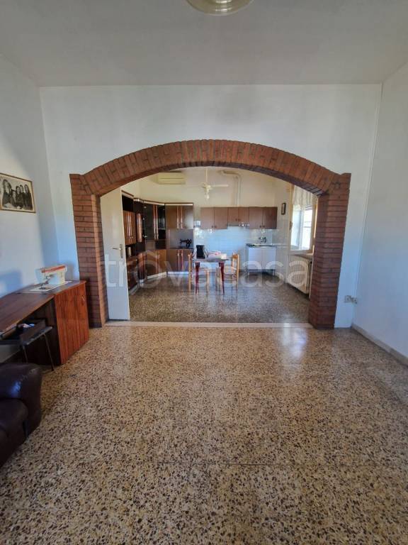casa indipendente in vendita a Cesenatico in zona Sala