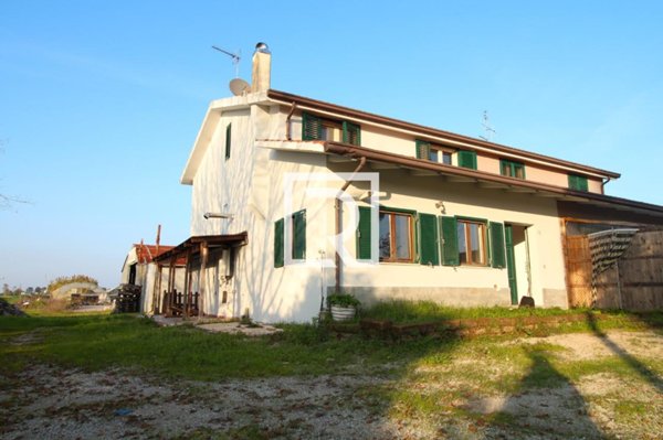 casa indipendente in vendita a Cesenatico in zona Cannucceto