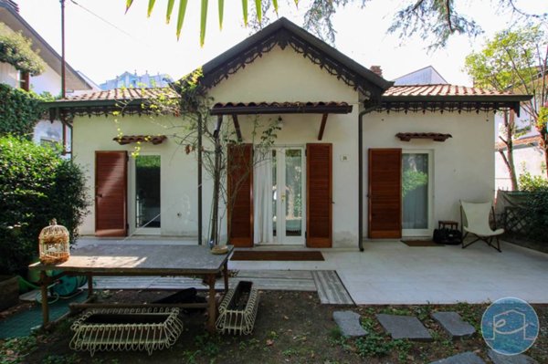 casa indipendente in vendita a Cesenatico in zona Sala