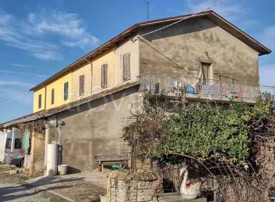 casa indipendente in vendita a Cesenatico in zona Sala