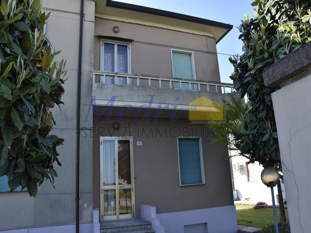appartamento in vendita a Cesenatico in zona Bagnarola