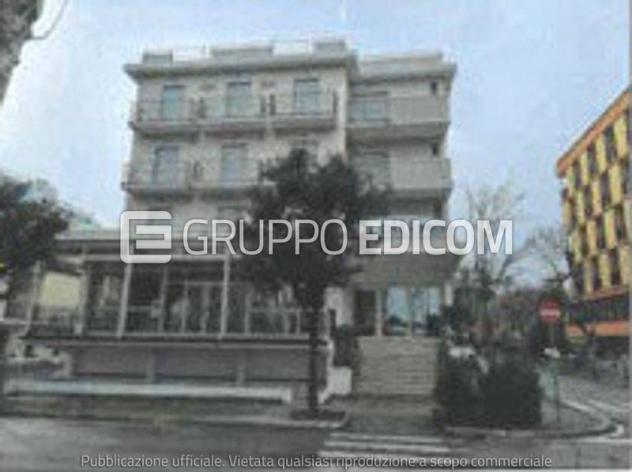 negozio in vendita a Cesenatico in zona Valverde