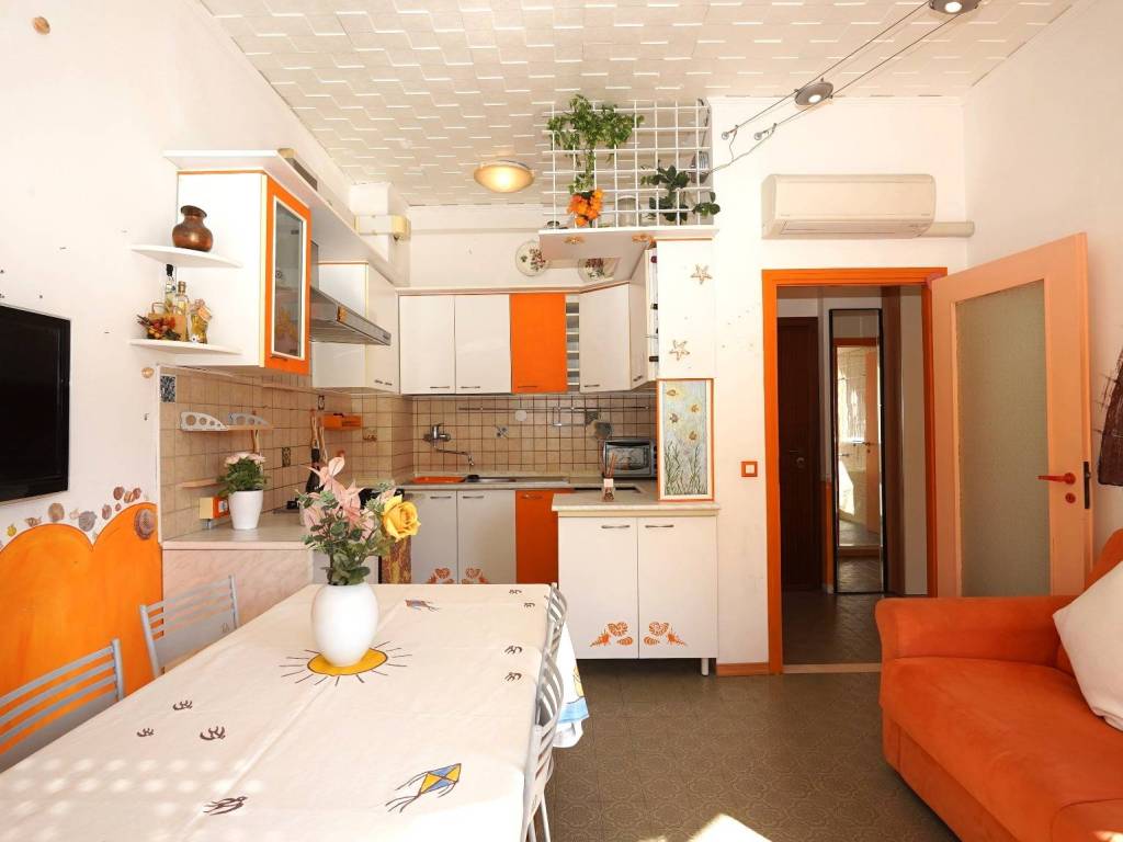 appartamento in vendita a Cesenatico in zona Valverde