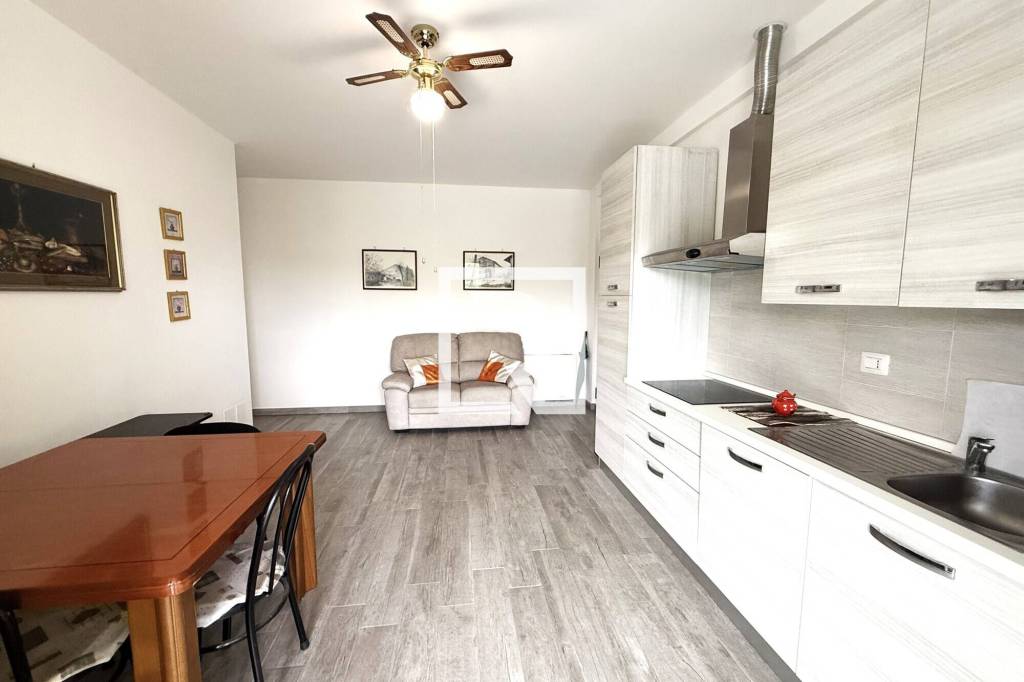 appartamento in vendita a Cesenatico in zona Valverde