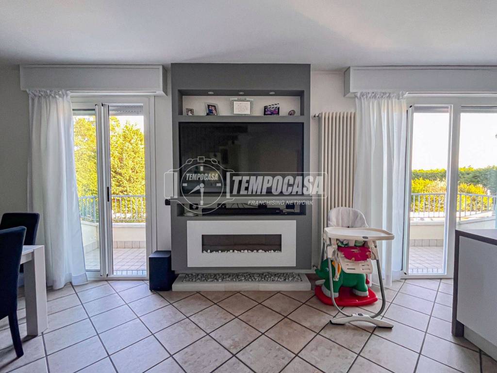 casa indipendente in vendita a Cesenatico in zona Villamarina