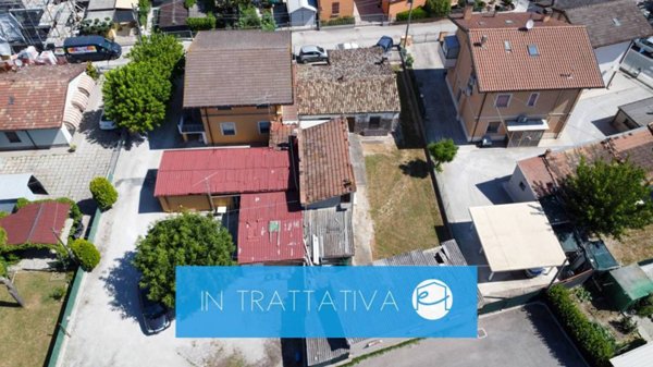 casa indipendente in vendita a Cesenatico in zona Sala
