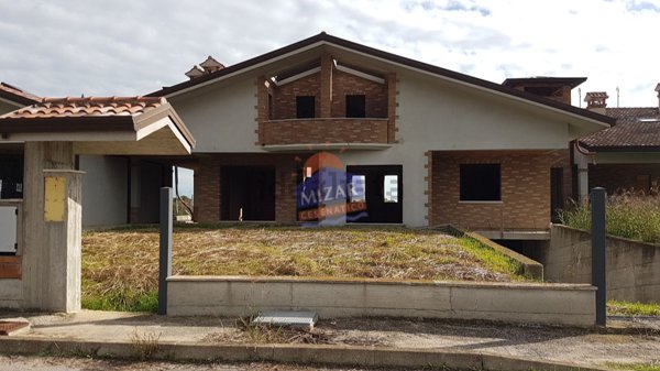 casa indipendente in vendita a Cesenatico in zona Bagnarola