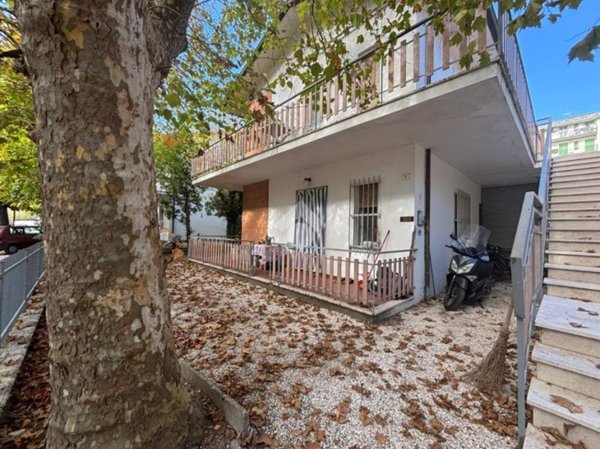 appartamento in vendita a Cesenatico in zona Valverde