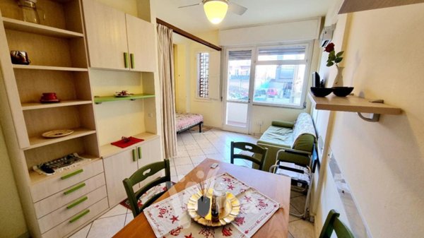 appartamento in vendita a Cesenatico in zona Valverde