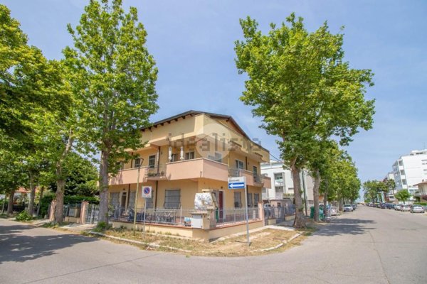 appartamento in vendita a Cesenatico in zona Valverde