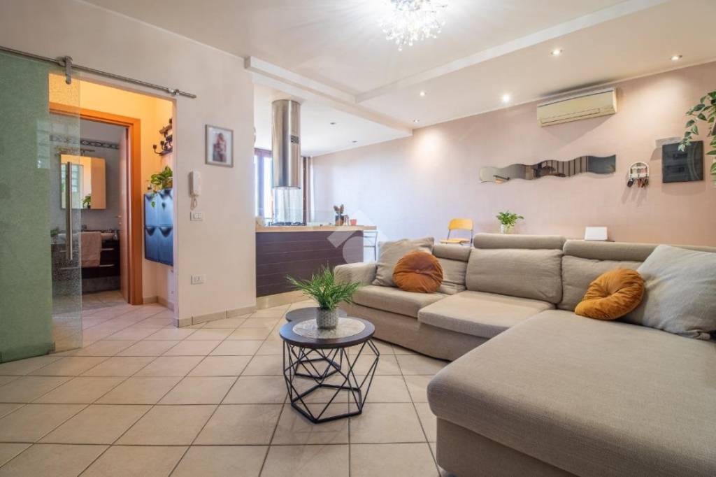 appartamento in vendita a Cesenatico in zona Bagnarola