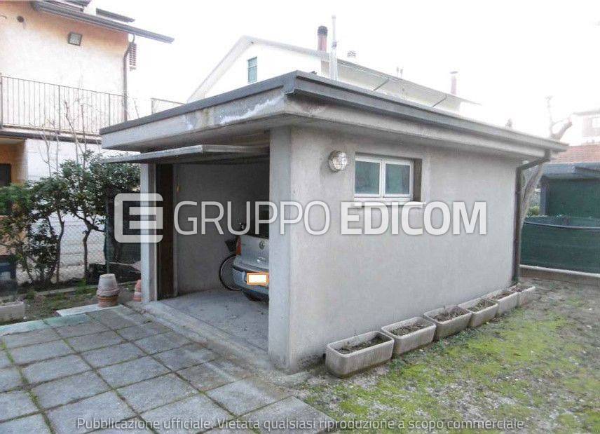 casa indipendente in vendita a Cesenatico