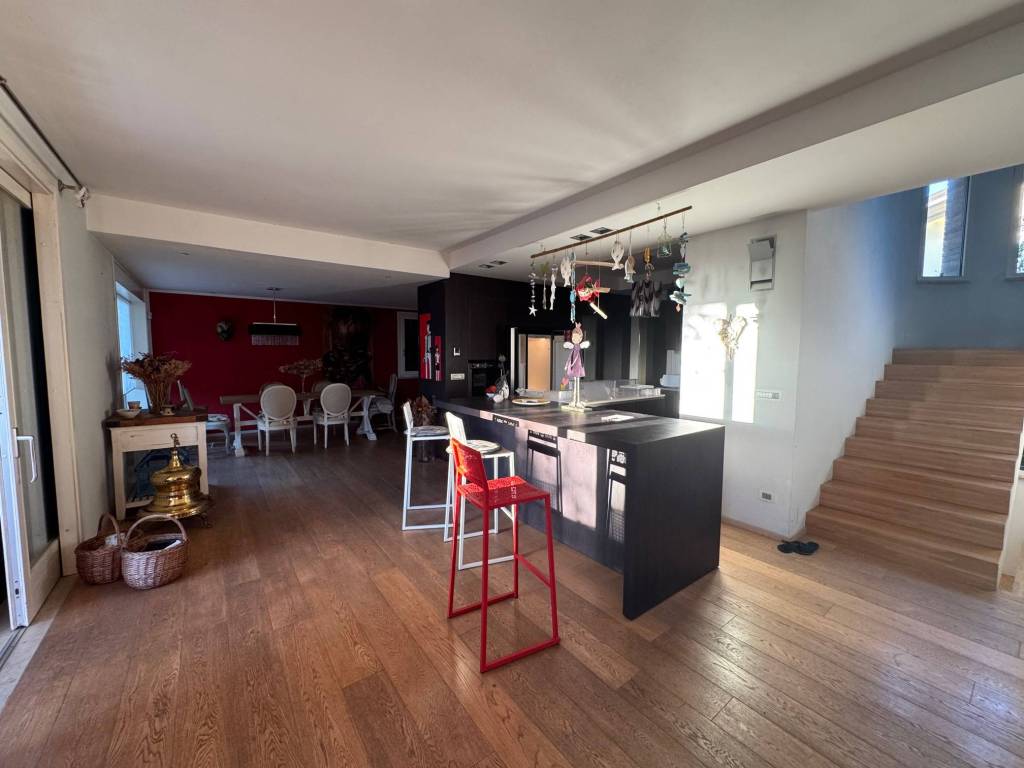 casa indipendente in vendita a Cesenatico in zona Cannucceto