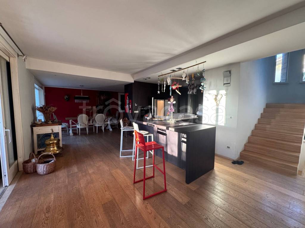 casa indipendente in vendita a Cesenatico in zona Cannucceto