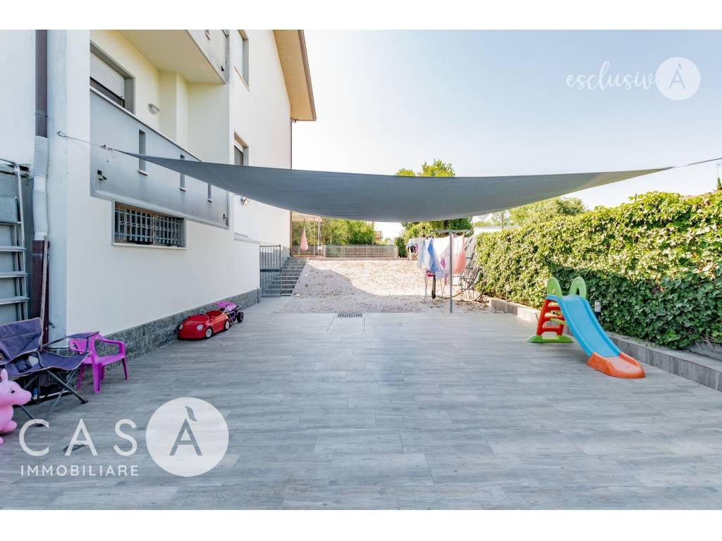 appartamento in vendita a Cesenatico in zona Villamarina