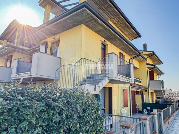 appartamento in vendita a Cesenatico in zona Villamarina