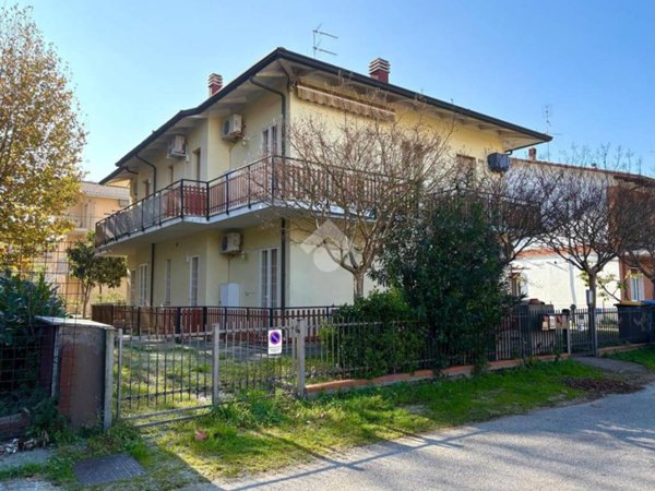 appartamento in vendita a Cesenatico in zona Valverde