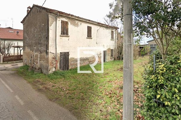casa indipendente in vendita a Cesenatico in zona Sala