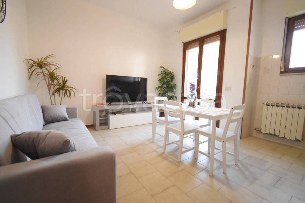 appartamento in vendita a Cesenatico in zona Villamarina