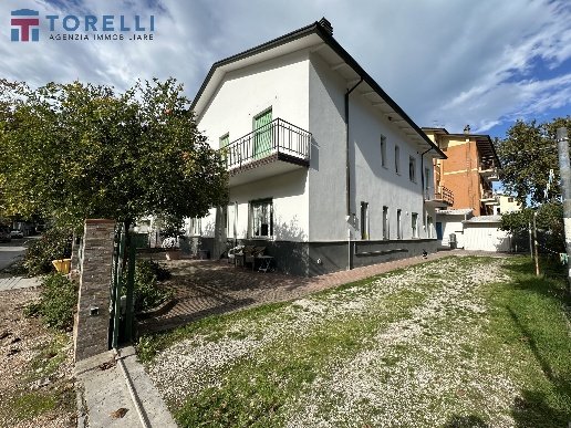 appartamento in vendita a Cesenatico in zona Villamarina