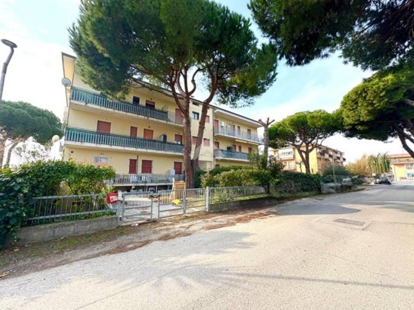appartamento in vendita a Cesenatico in zona Villamarina