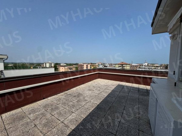 appartamento in vendita a Cesenatico in zona Valverde