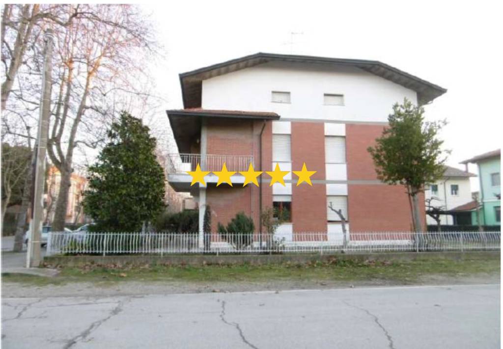 casa indipendente in vendita a Cesenatico