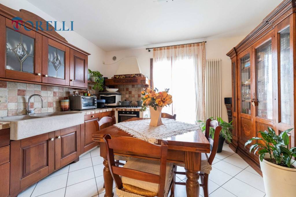 appartamento in vendita a Cesenatico in zona Borella