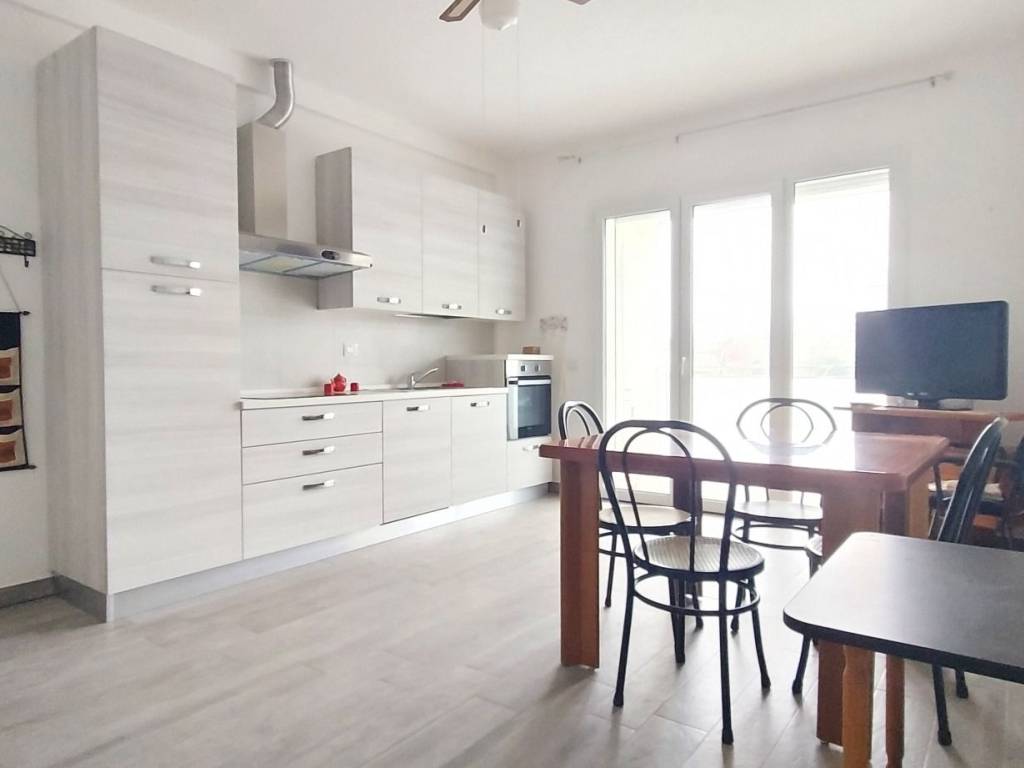 appartamento in vendita a Cesenatico in zona Villamarina