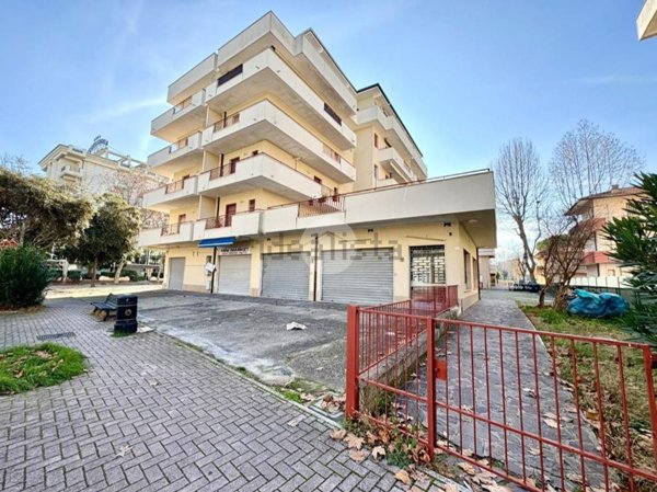 appartamento in vendita a Cesenatico in zona Valverde