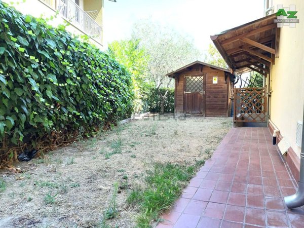 casa indipendente in vendita a Cesenatico in zona Sala