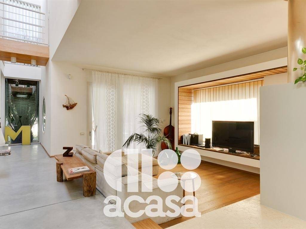 casa indipendente in vendita a Cesenatico in zona Villamarina