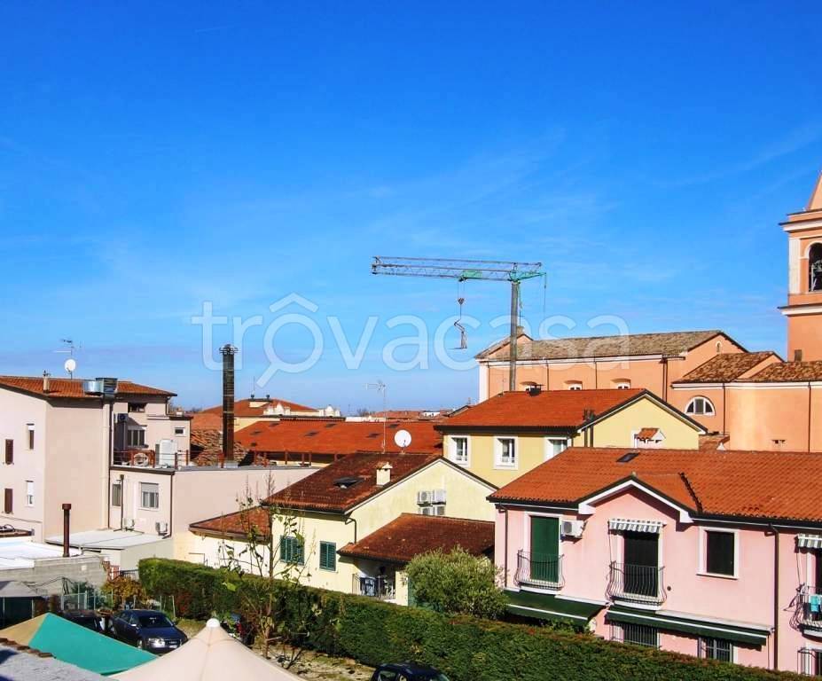 appartamento in vendita a Cesenatico in zona Sala