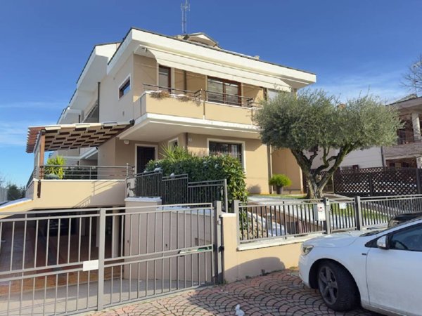 appartamento in vendita a Cesenatico in zona Sala