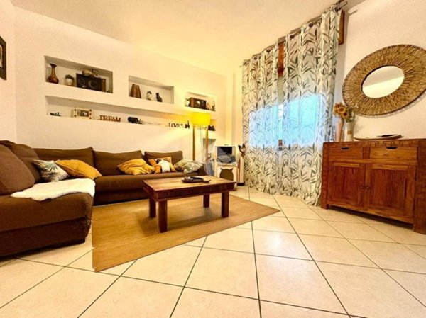 casa indipendente in vendita a Cesenatico in zona Villamarina