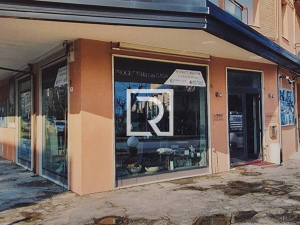ufficio in vendita a Cesenatico in zona Valverde