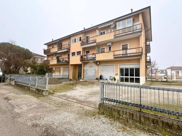 appartamento in vendita a Cesenatico in zona Villamarina