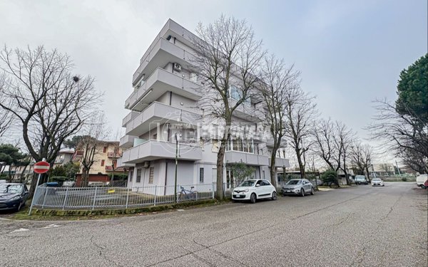 appartamento in vendita a Cesenatico in zona Valverde