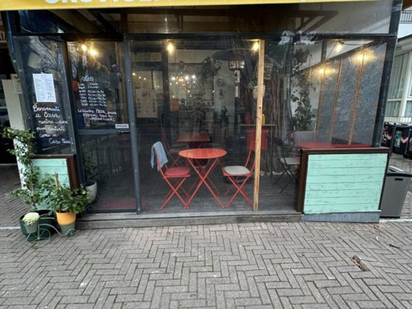 negozio in vendita a Cesenatico