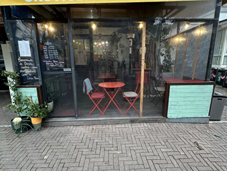negozio in vendita a Cesenatico