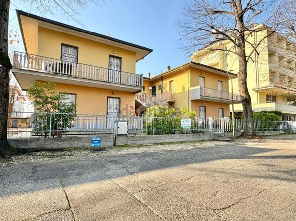 appartamento in vendita a Cesenatico in zona Valverde
