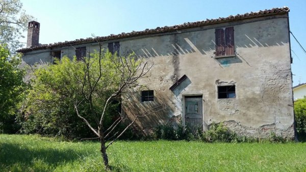 casa indipendente in vendita a Cesenatico in zona Sala